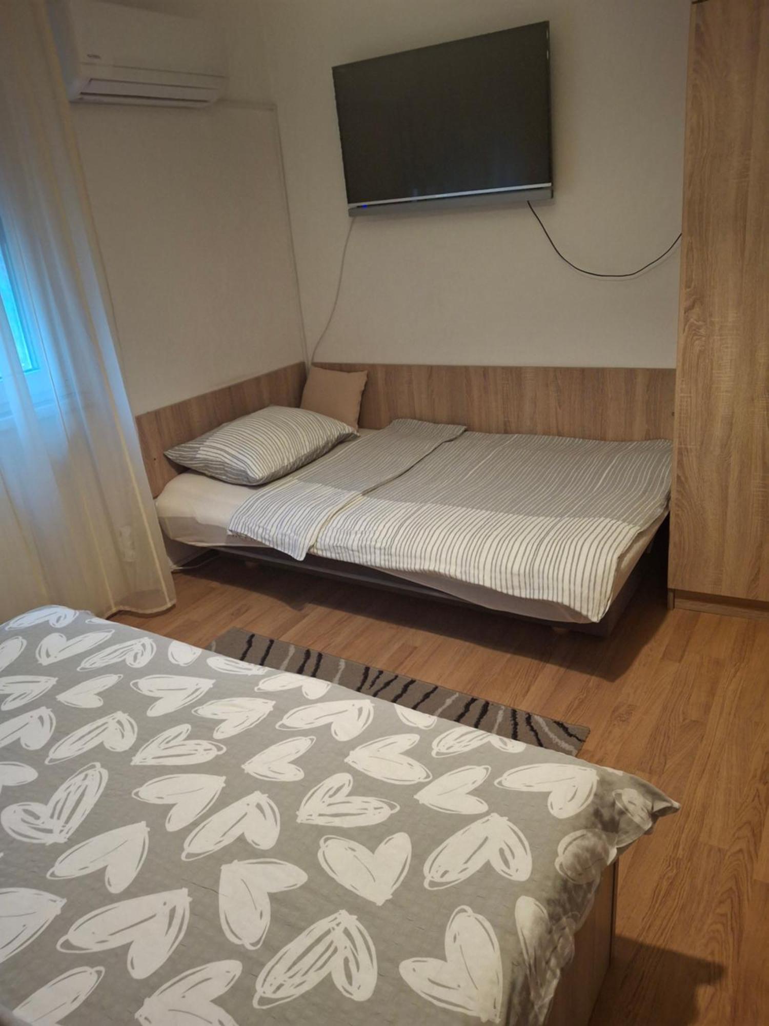 Apartman Centros Осиек Экстерьер фото